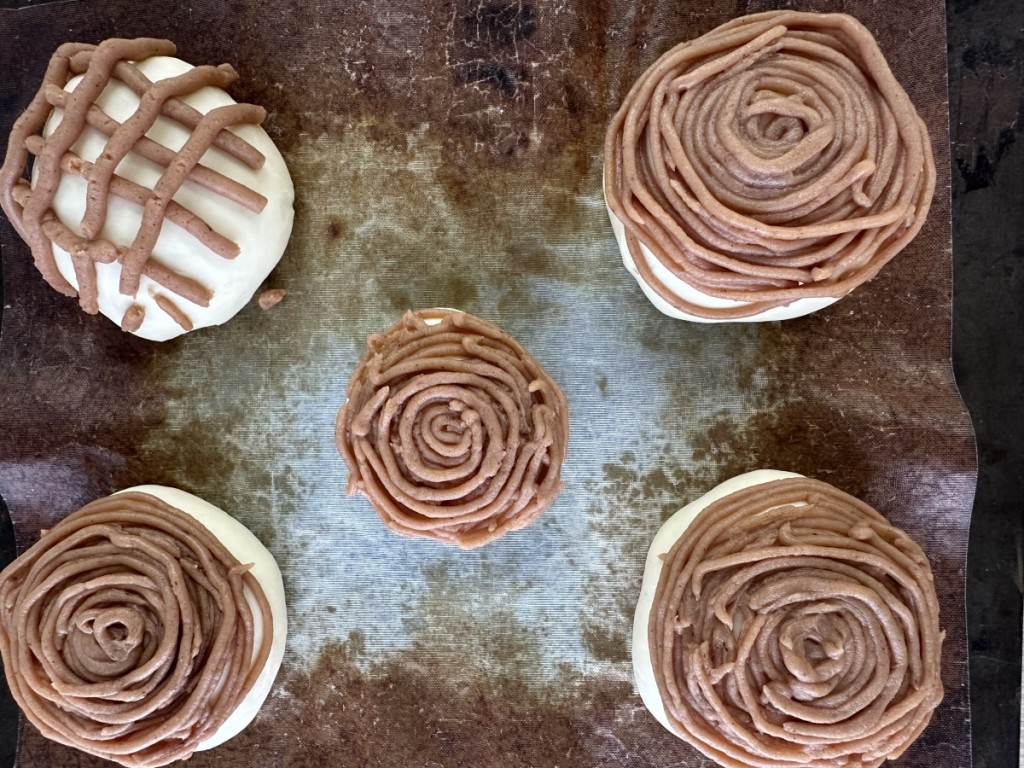 豆乳クリームパン　栗