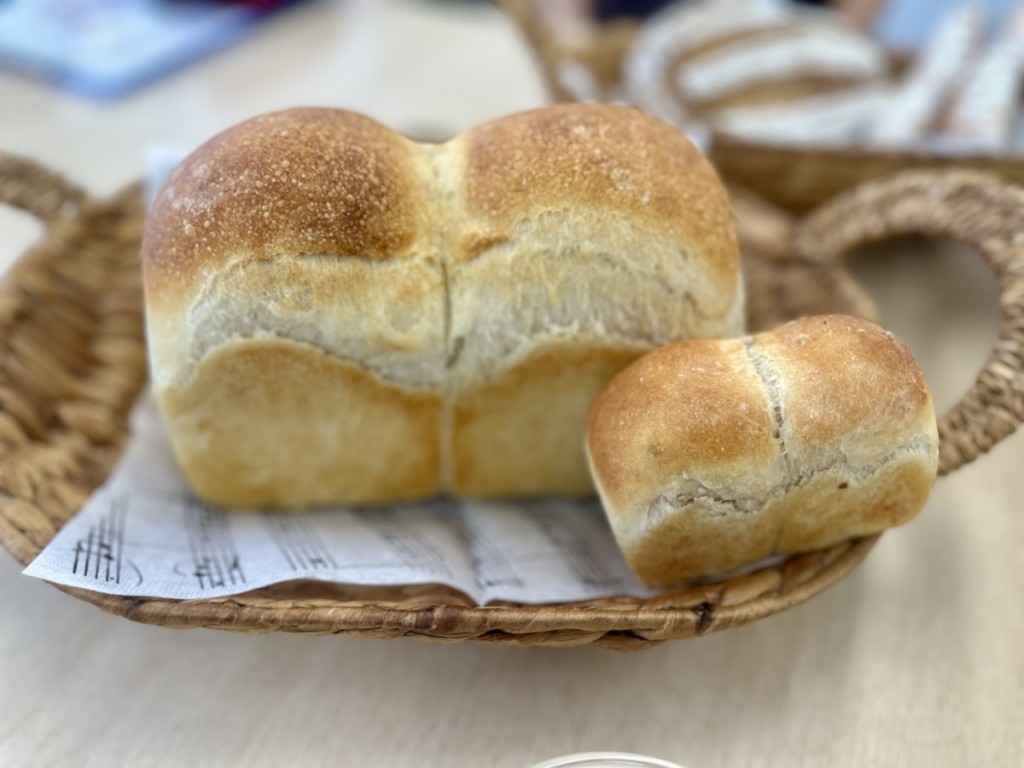 食パン携帯
